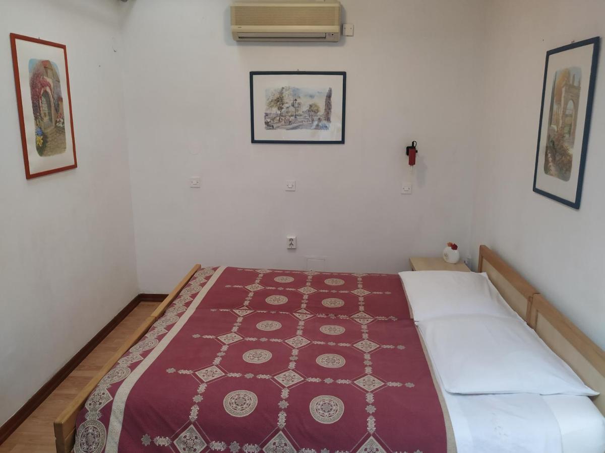 נובה גוריקה Accomodation Pertout מראה חיצוני תמונה