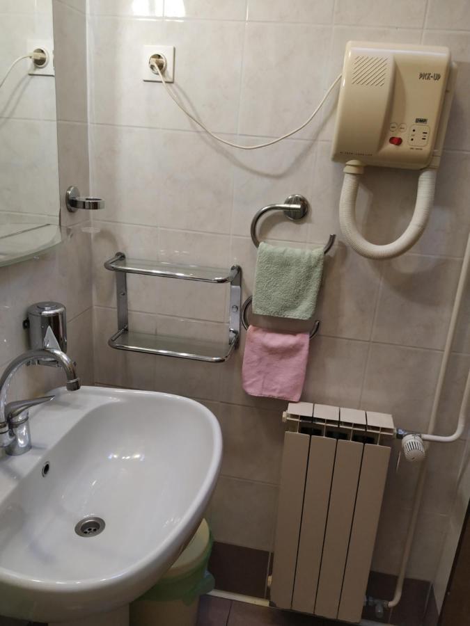 נובה גוריקה Accomodation Pertout מראה חיצוני תמונה