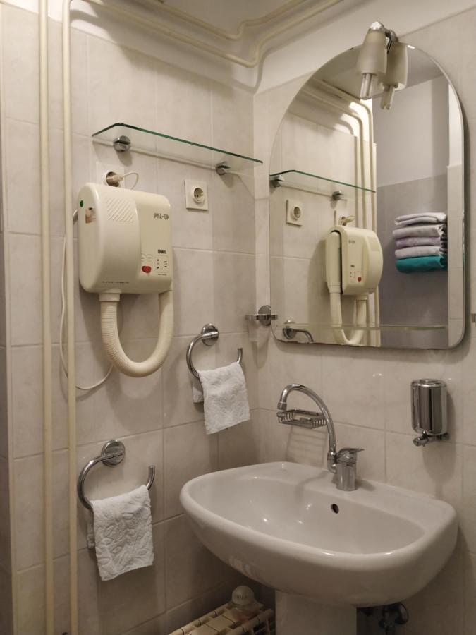 נובה גוריקה Accomodation Pertout מראה חיצוני תמונה