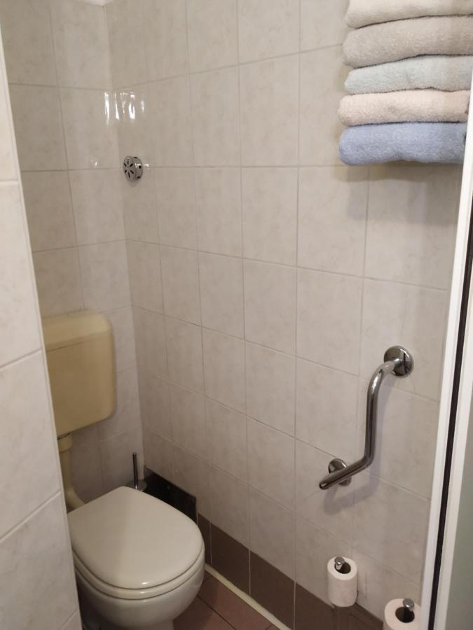 נובה גוריקה Accomodation Pertout מראה חיצוני תמונה