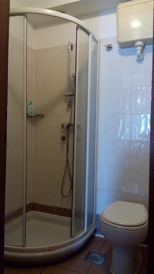 נובה גוריקה Accomodation Pertout מראה חיצוני תמונה